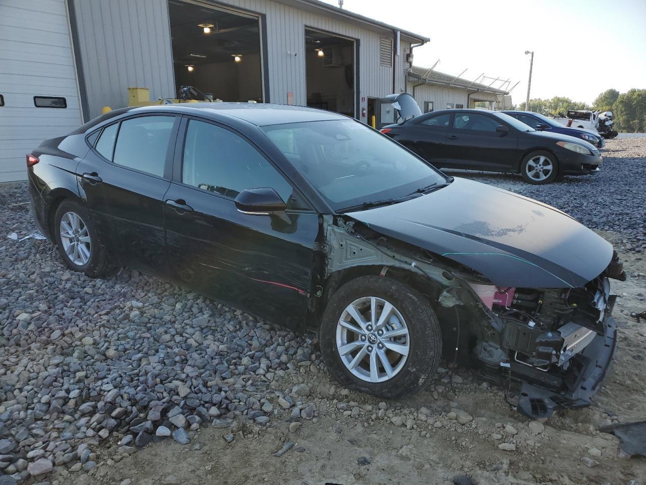 2025 Toyota Camry Xse - Image 4