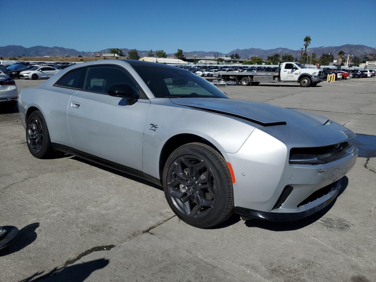 2025 Dodge Charger Daytona R/T - Фото 4