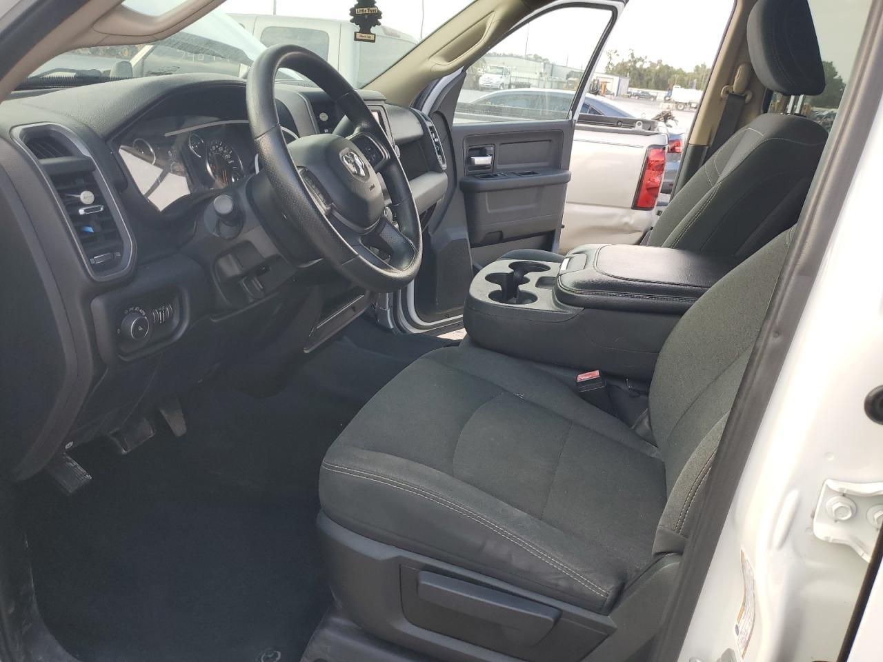 2019 Ram 3500 Tradesman - Фото 7