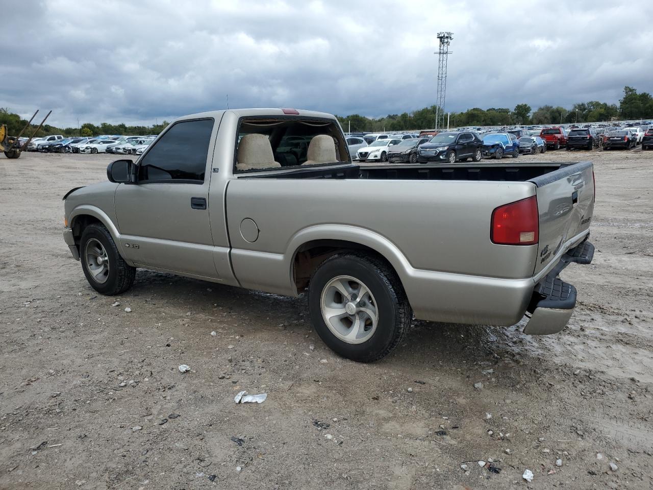 1999 Chevrolet S Truck S10 - Фото 2