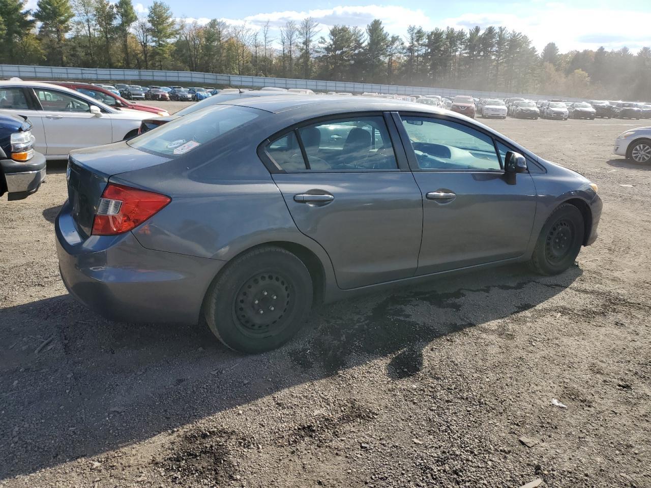2012 Honda Civic Lx - Image 3