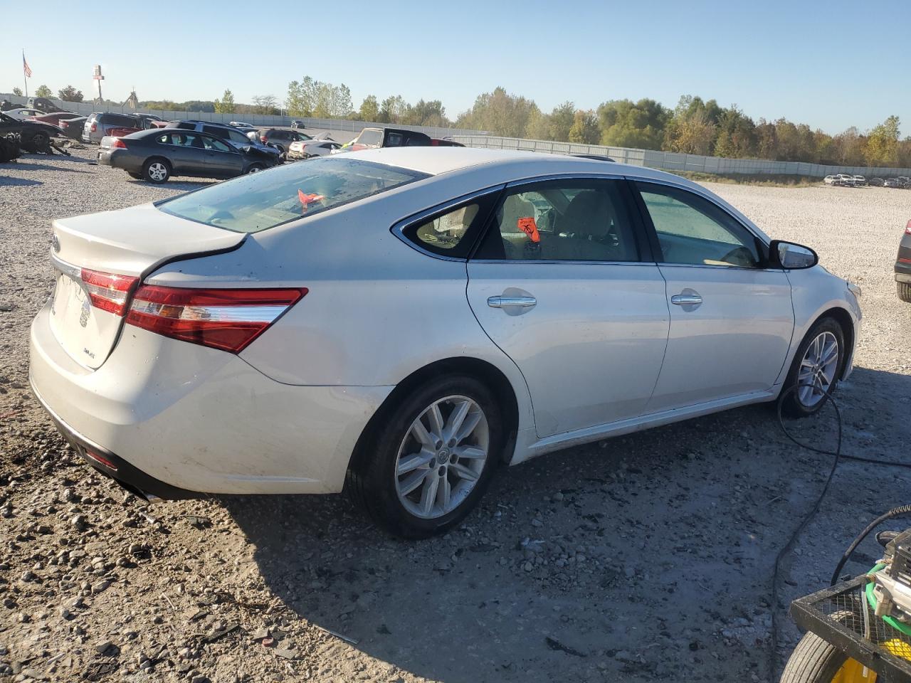2013 Toyota Avalon Base - Фото 3