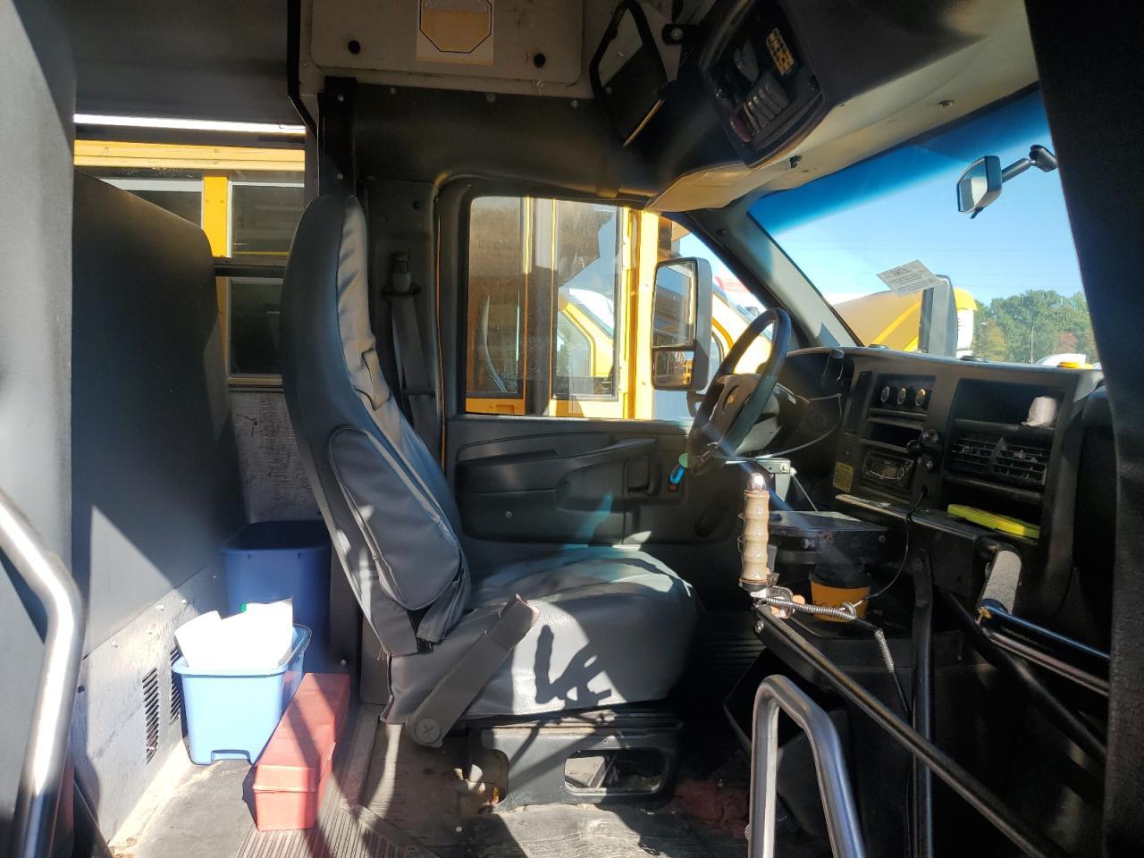 2012 Thomas Minotour G3500 - School Bus - Фото 5