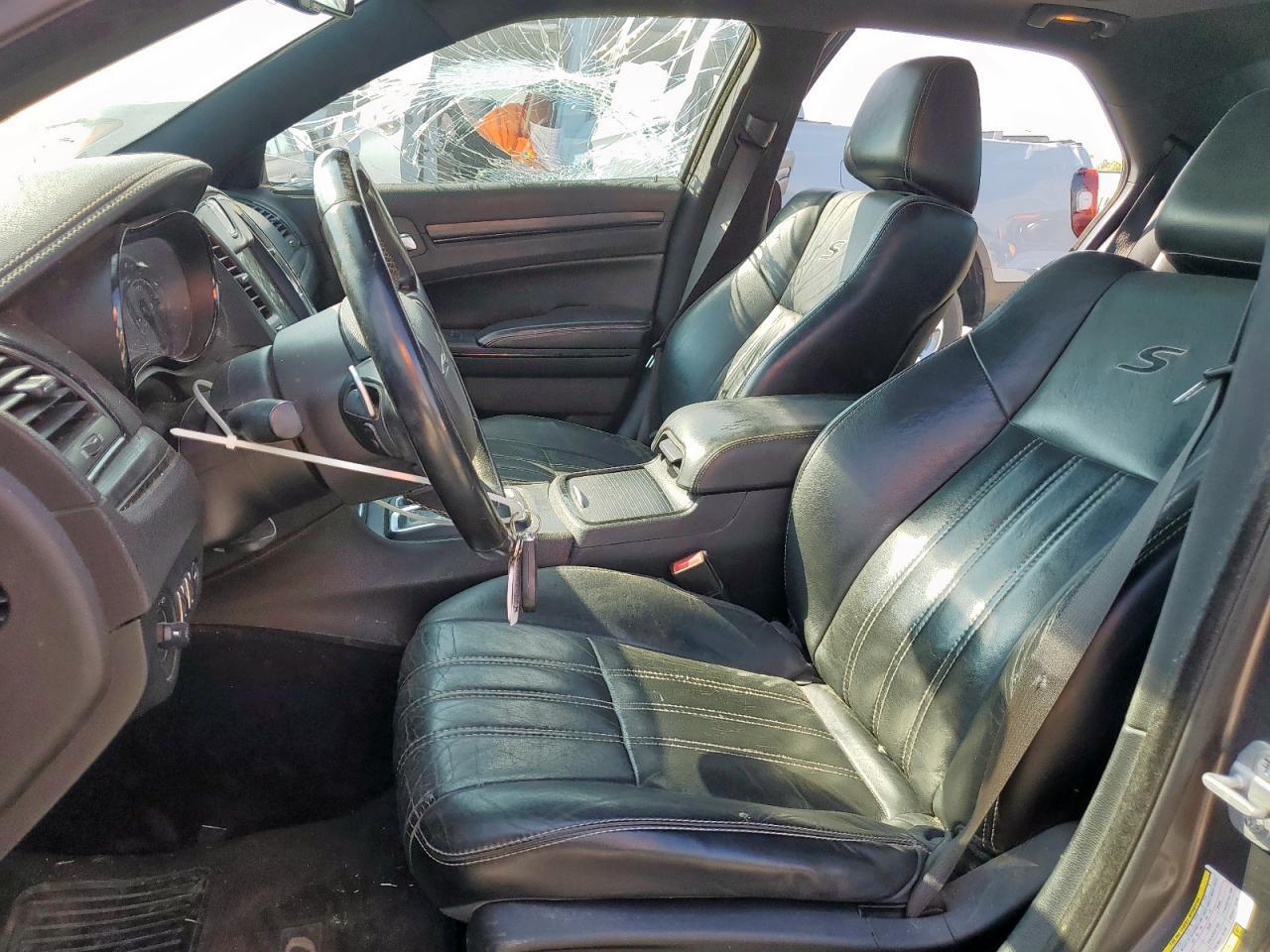 2015 Chrysler 300 S - Фото 7