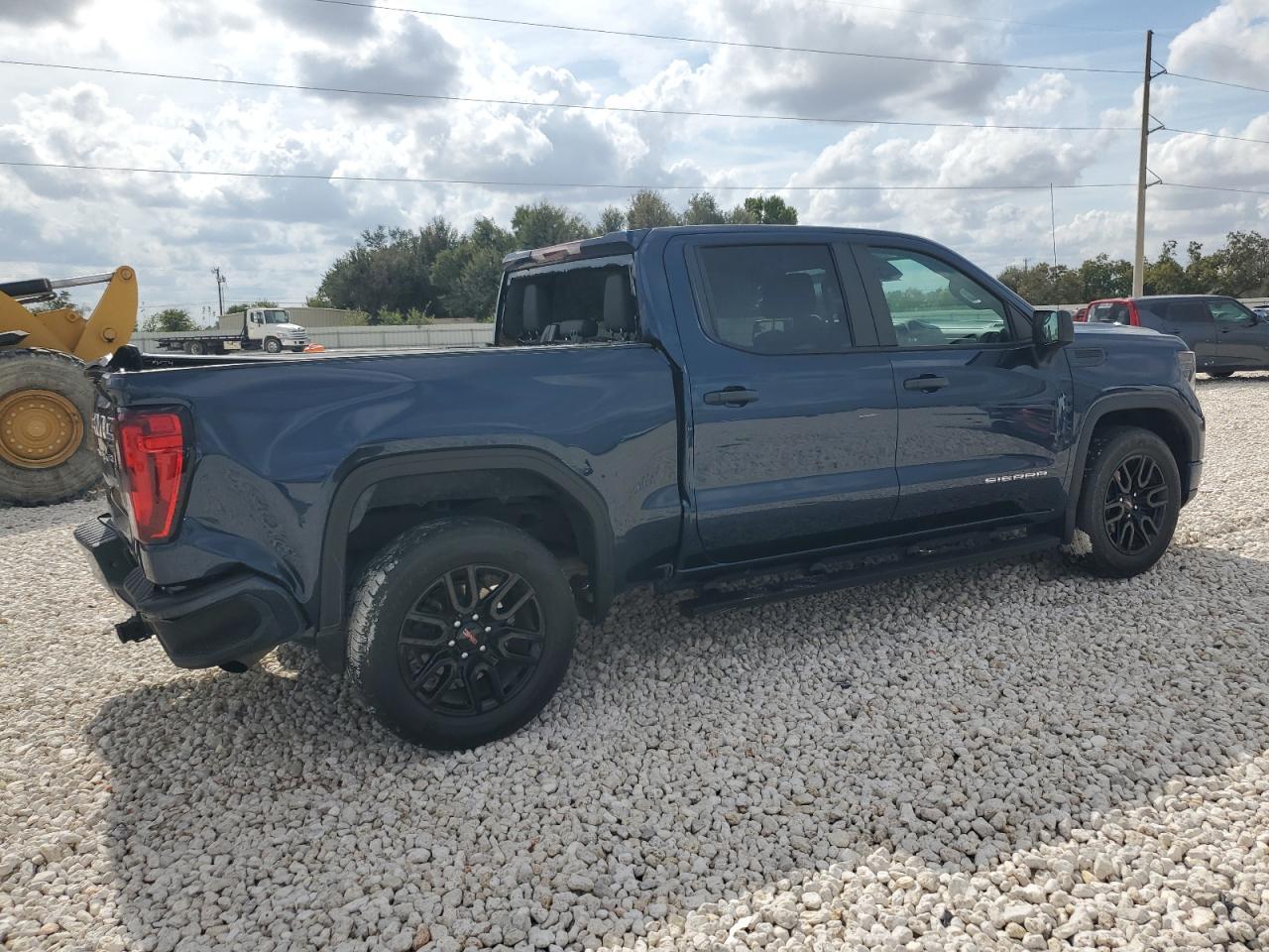 2023 GMC Sierra C1500 - Фото 3