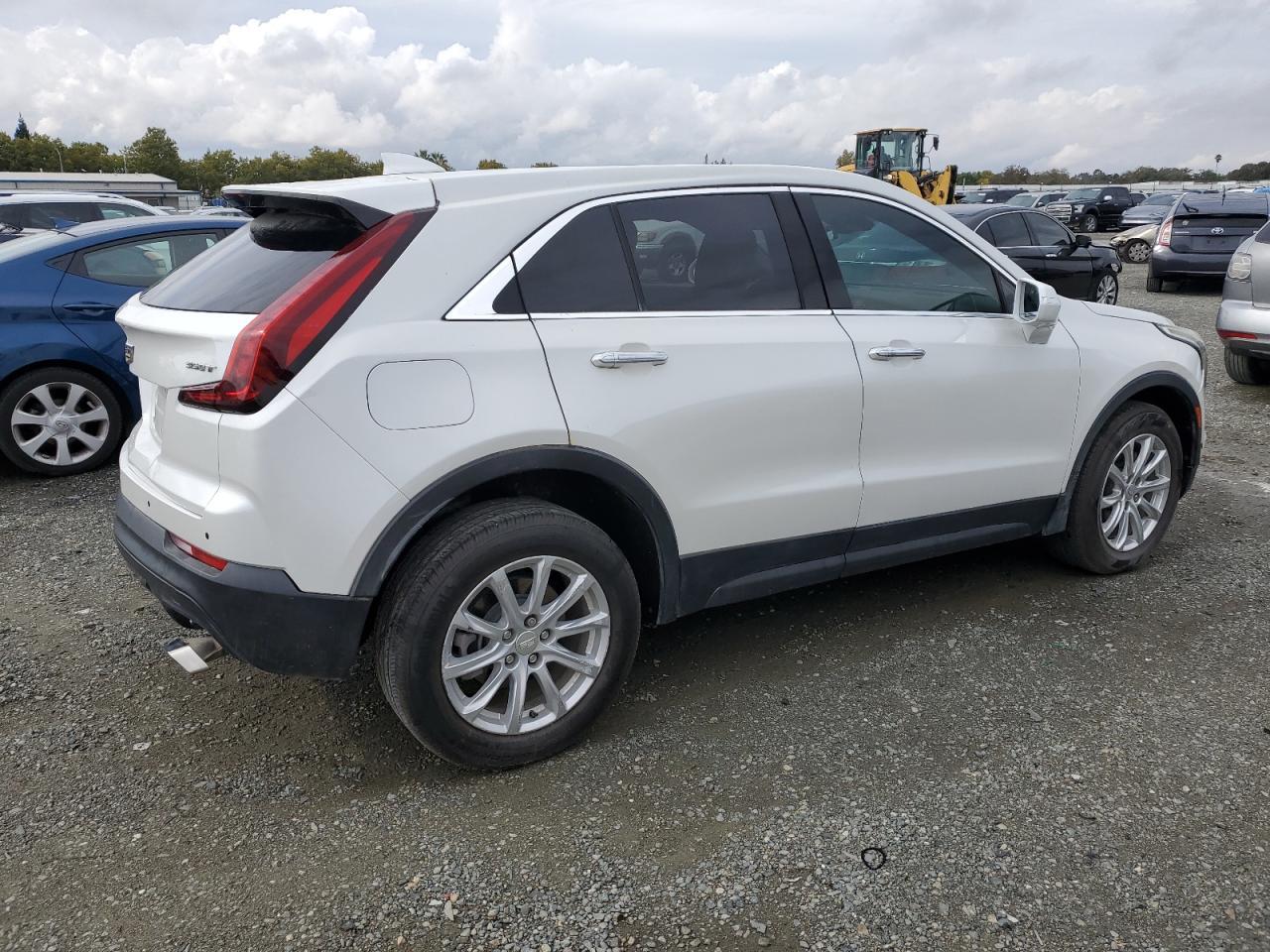 2021 Cadillac Xt4 Luxury - Image 3