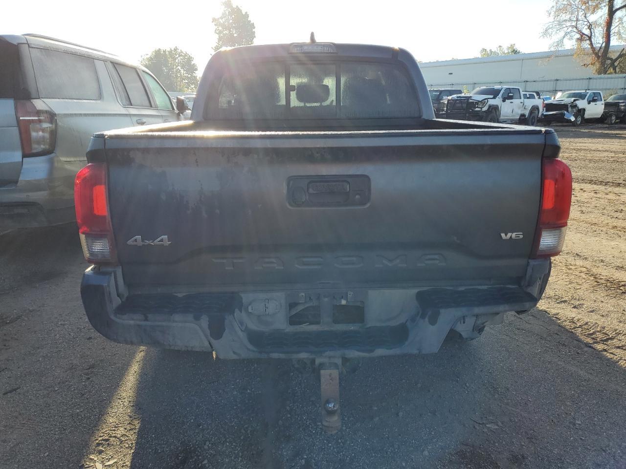 2021 Toyota Tacoma Double Cab - Фото 6