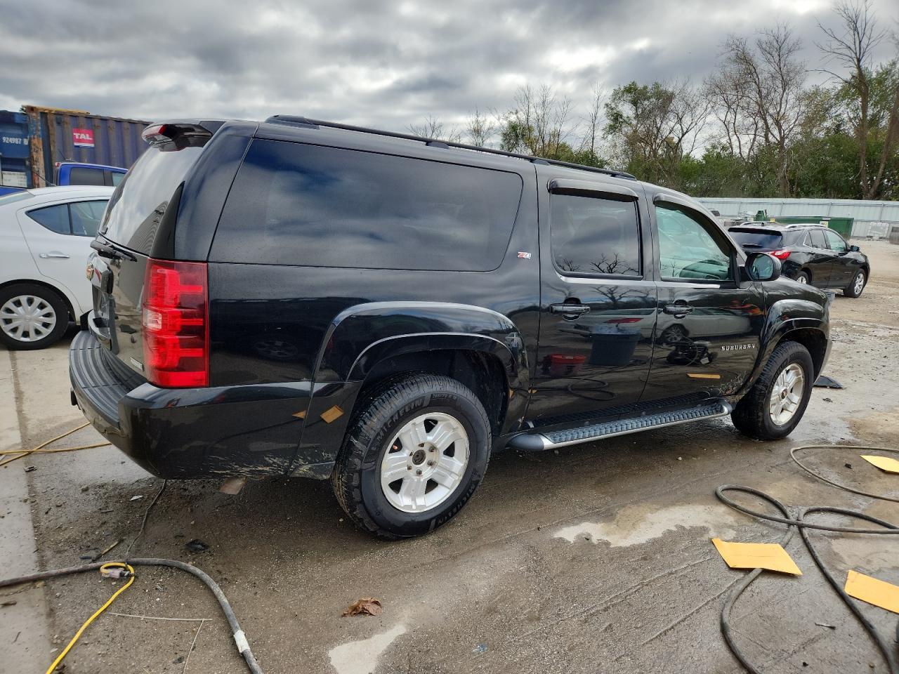 2009 Chevrolet Suburban K1500 Lt - Фото 3