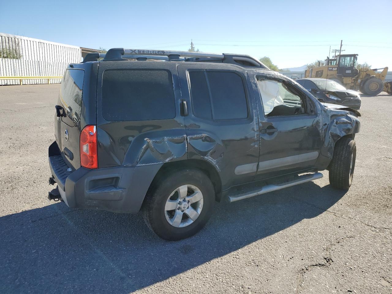 2012 Nissan Xterra Off Road - Image 3