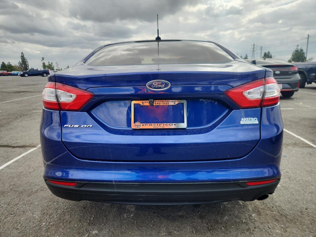2014 Ford Fusion S - Фото 6
