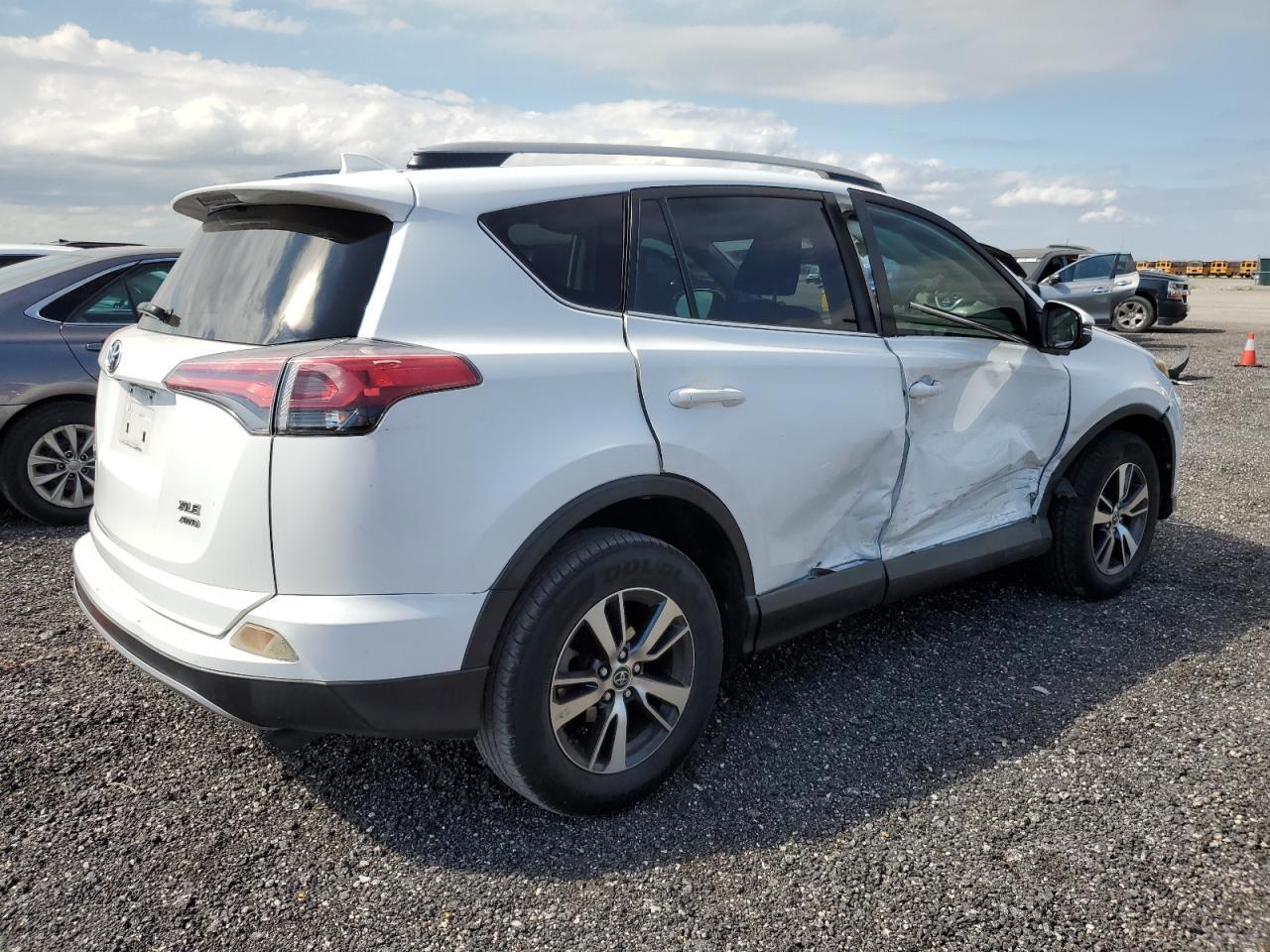2018 Toyota Rav4 Adventure - Image 3