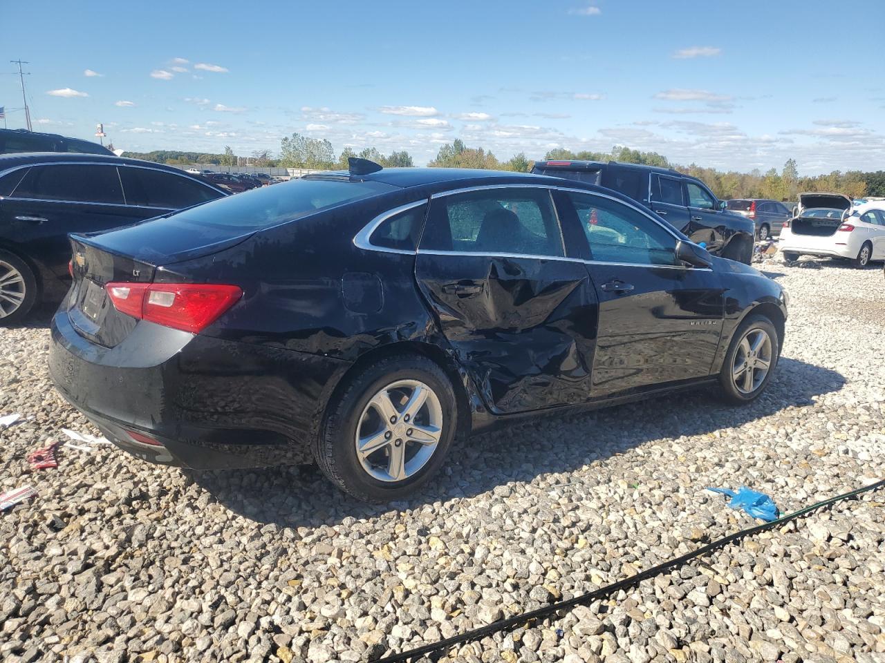 2023 Chevrolet Malibu Lt - Фото 3