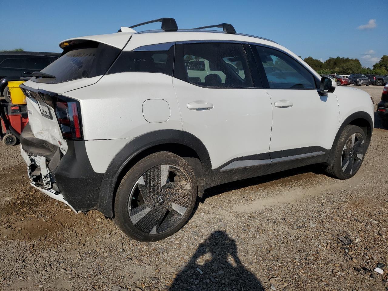 2025 Nissan Kicks Sr - Фото 3