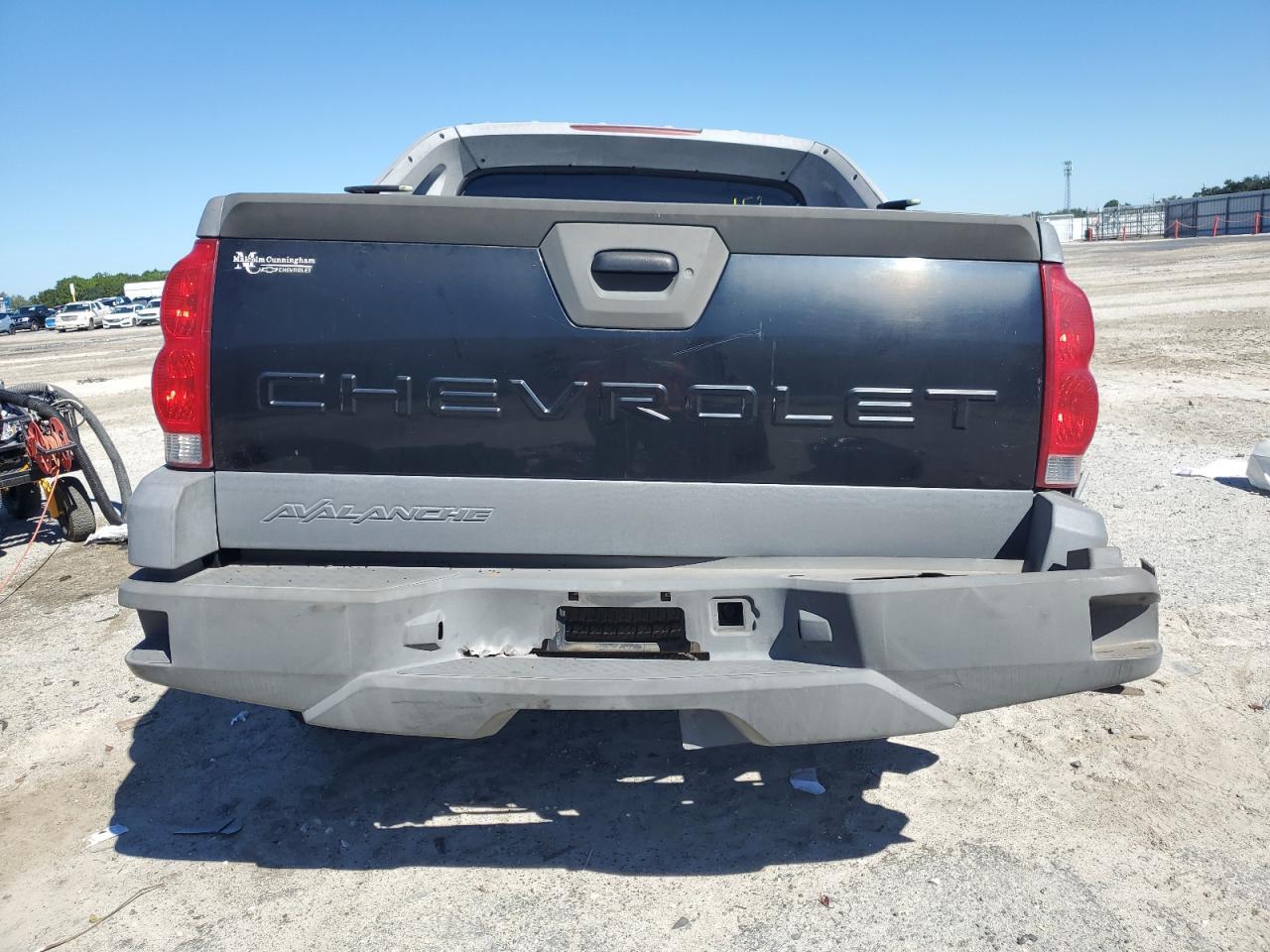 2002 Chevrolet Avalanche C1500 - Фото 6