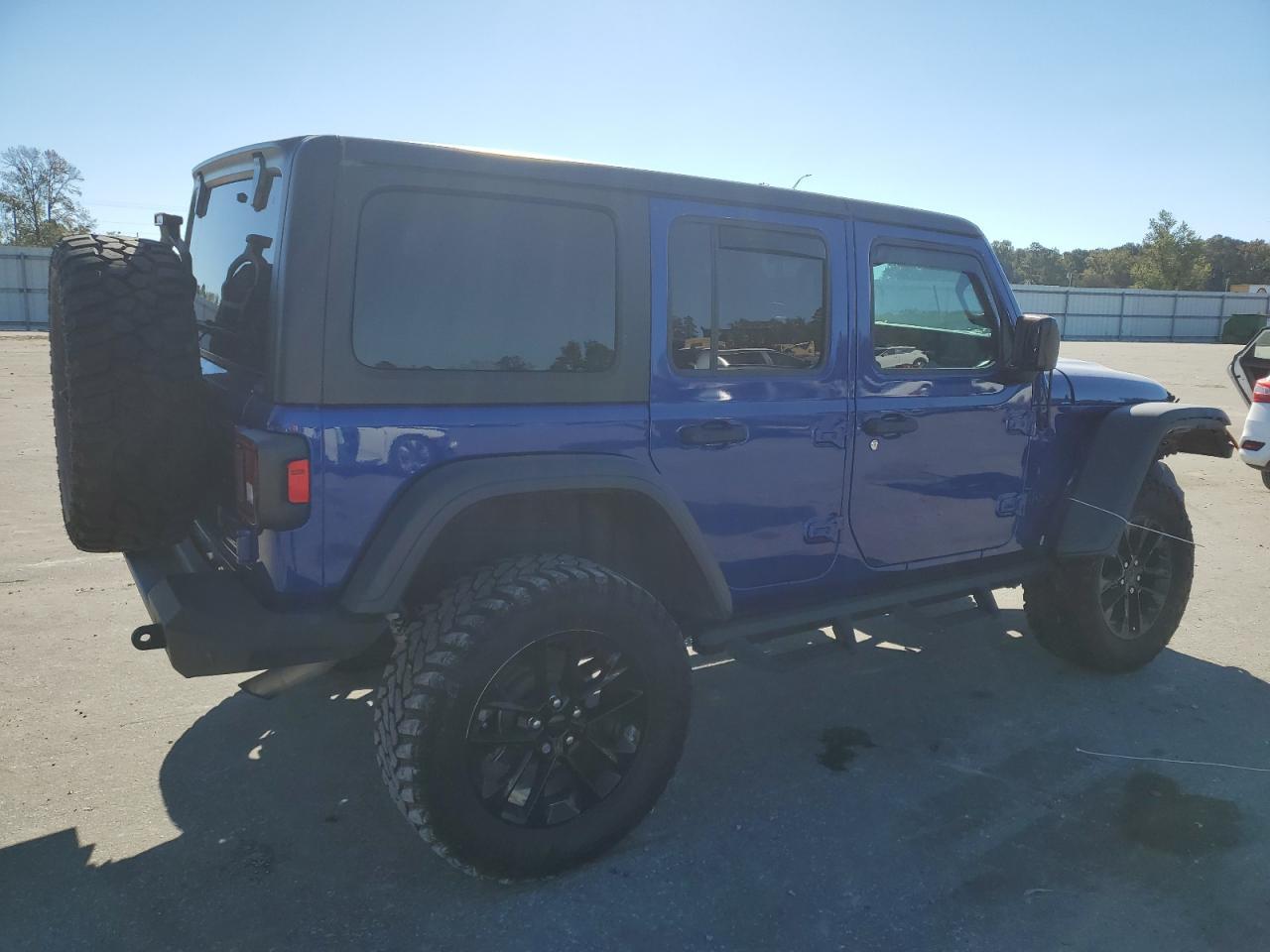 2020 Jeep Wrangler Unlimited Sport - Image 3