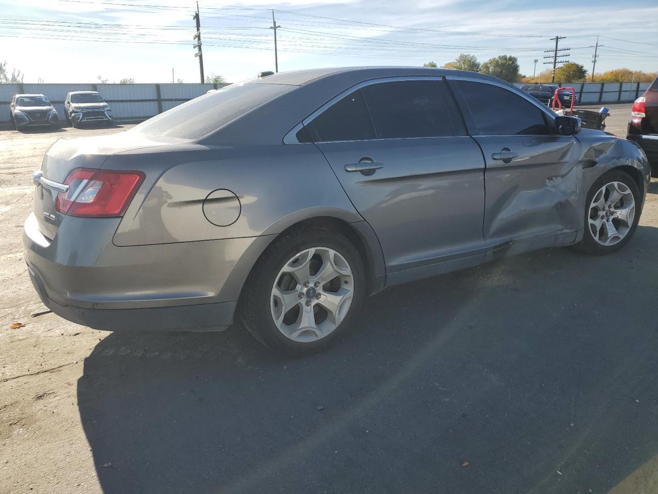 2012 Ford Taurus Sel - Фото 3