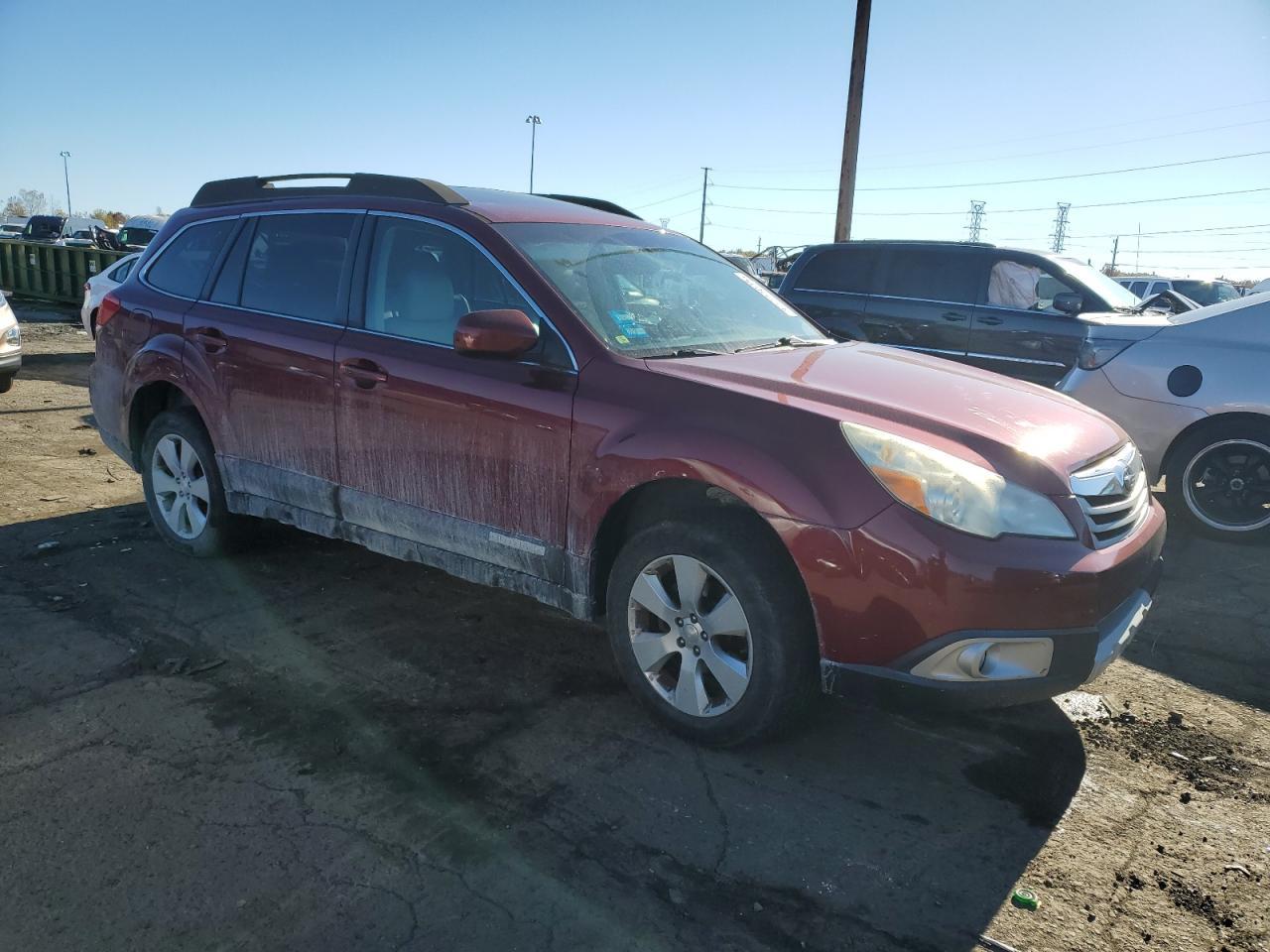 2011 Subaru Outback 2.5I Limited - Image 4