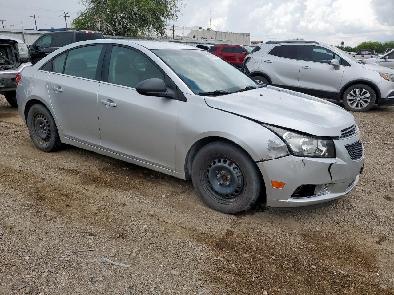 2010 Chevrolet Cruze Ls - Фото 4