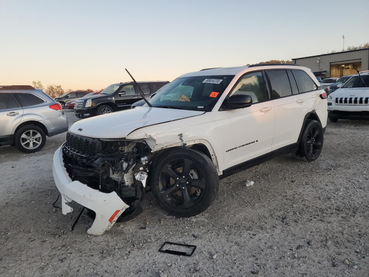2023 Jeep Grand Cherokee Laredo