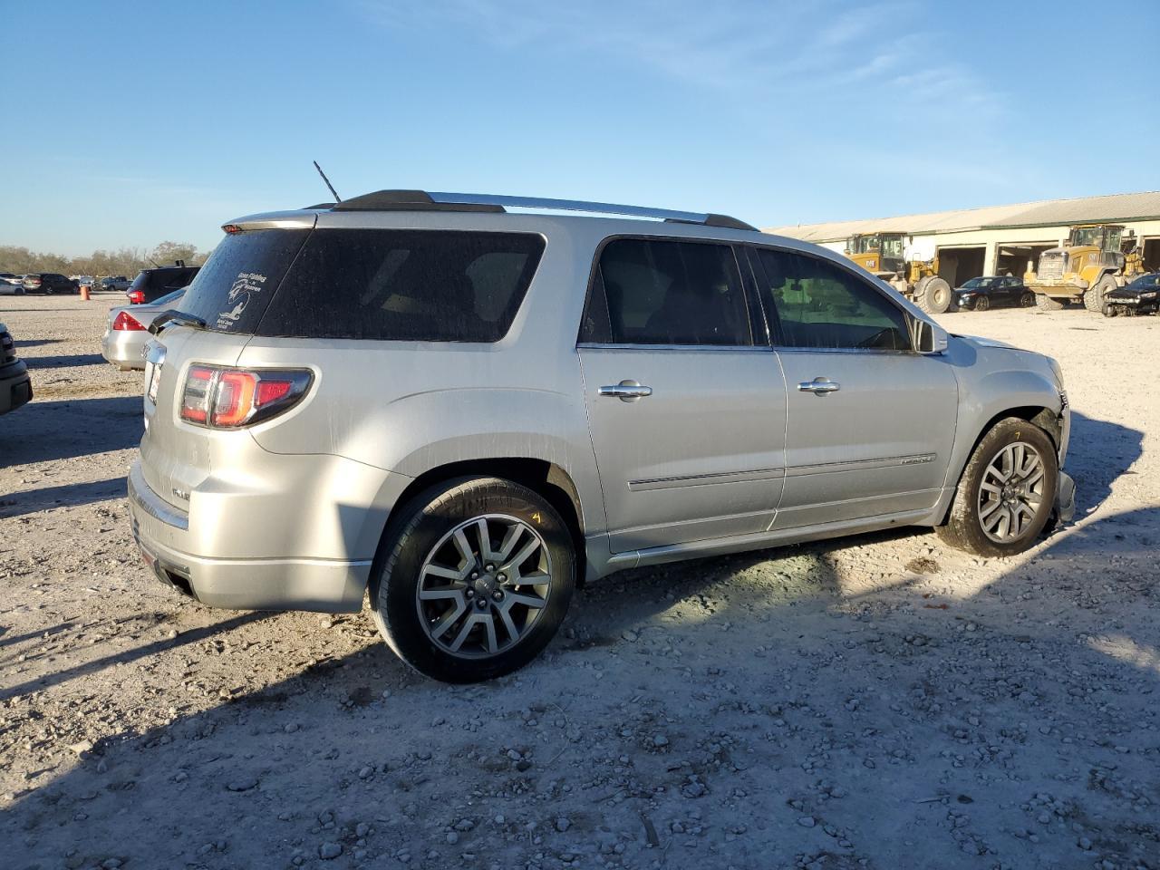 2014 GMC Acadia Denali - Image 3