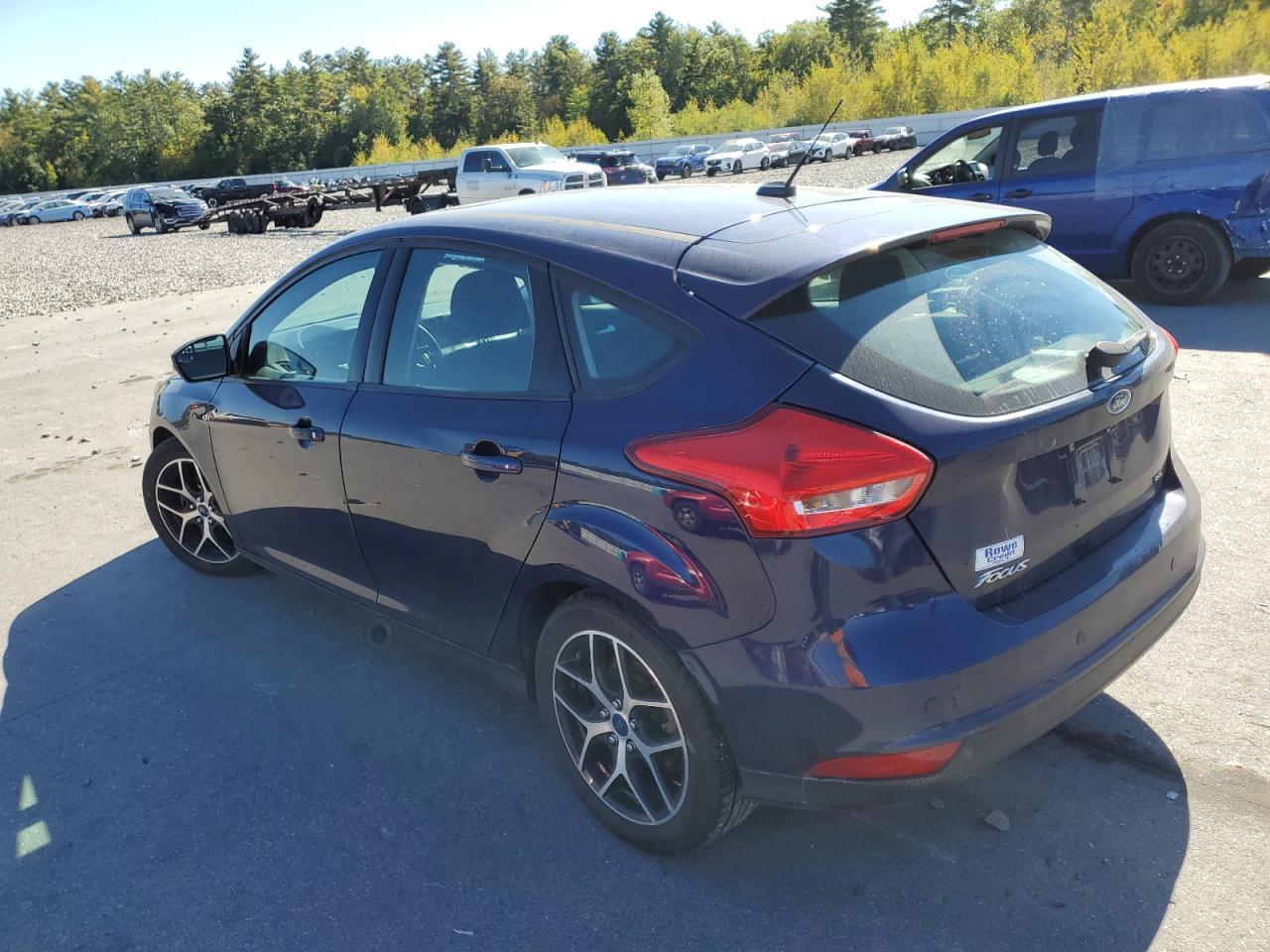 2017 Ford Focus Sel - Image 2