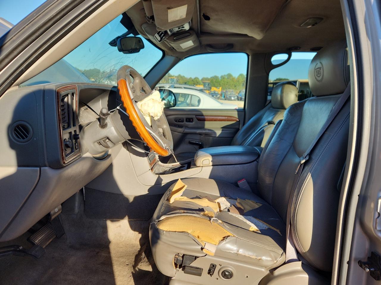 2004 Cadillac Escalade Luxury - Фото 7