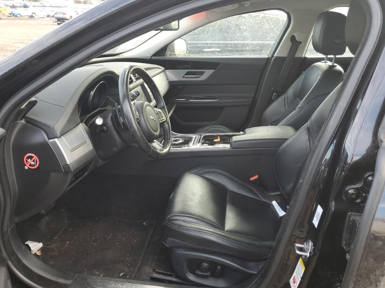 2016 Jaguar Xf Prestige - Image 7