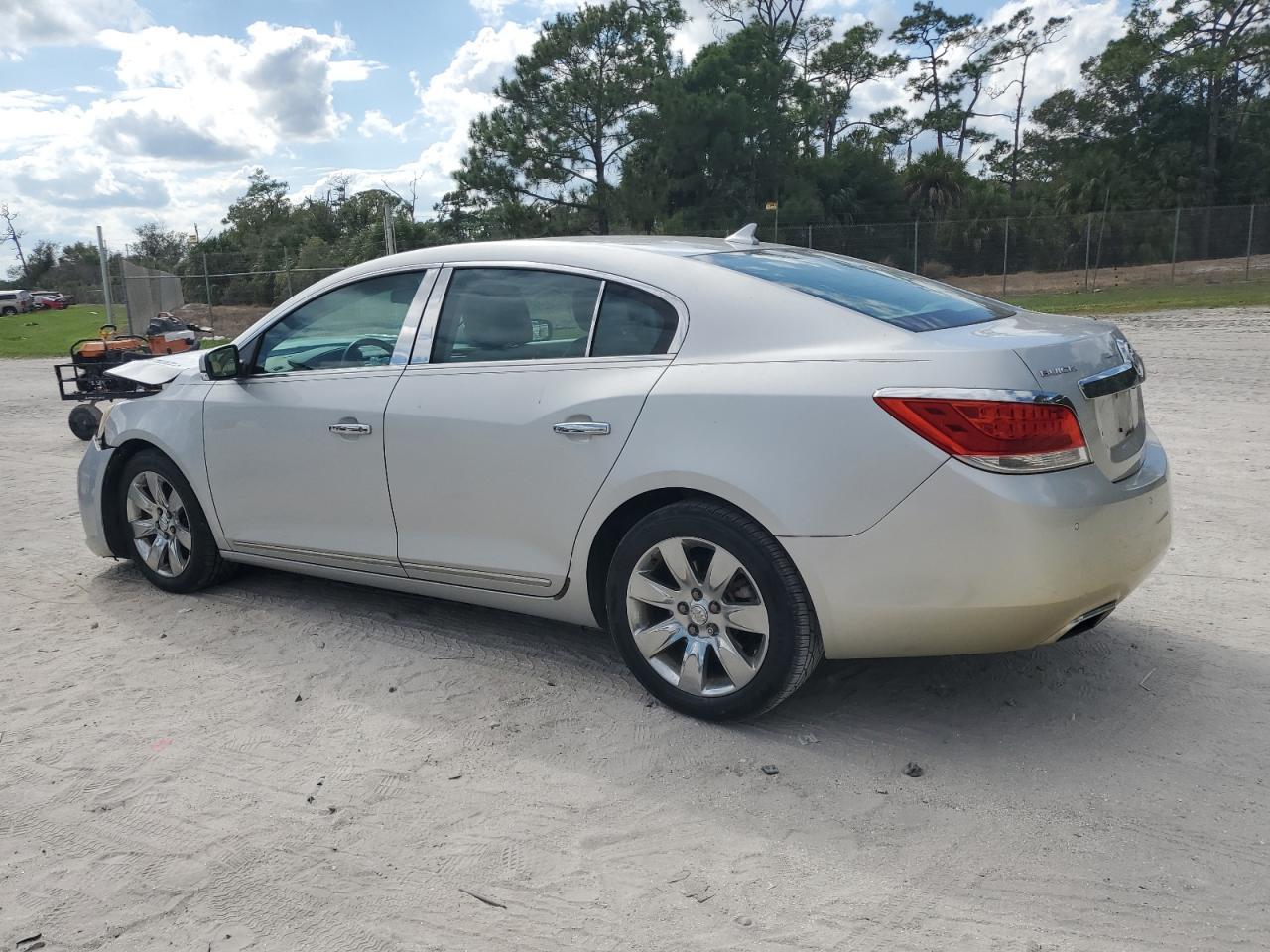 2013 Buick Lacrosse - Фото 2