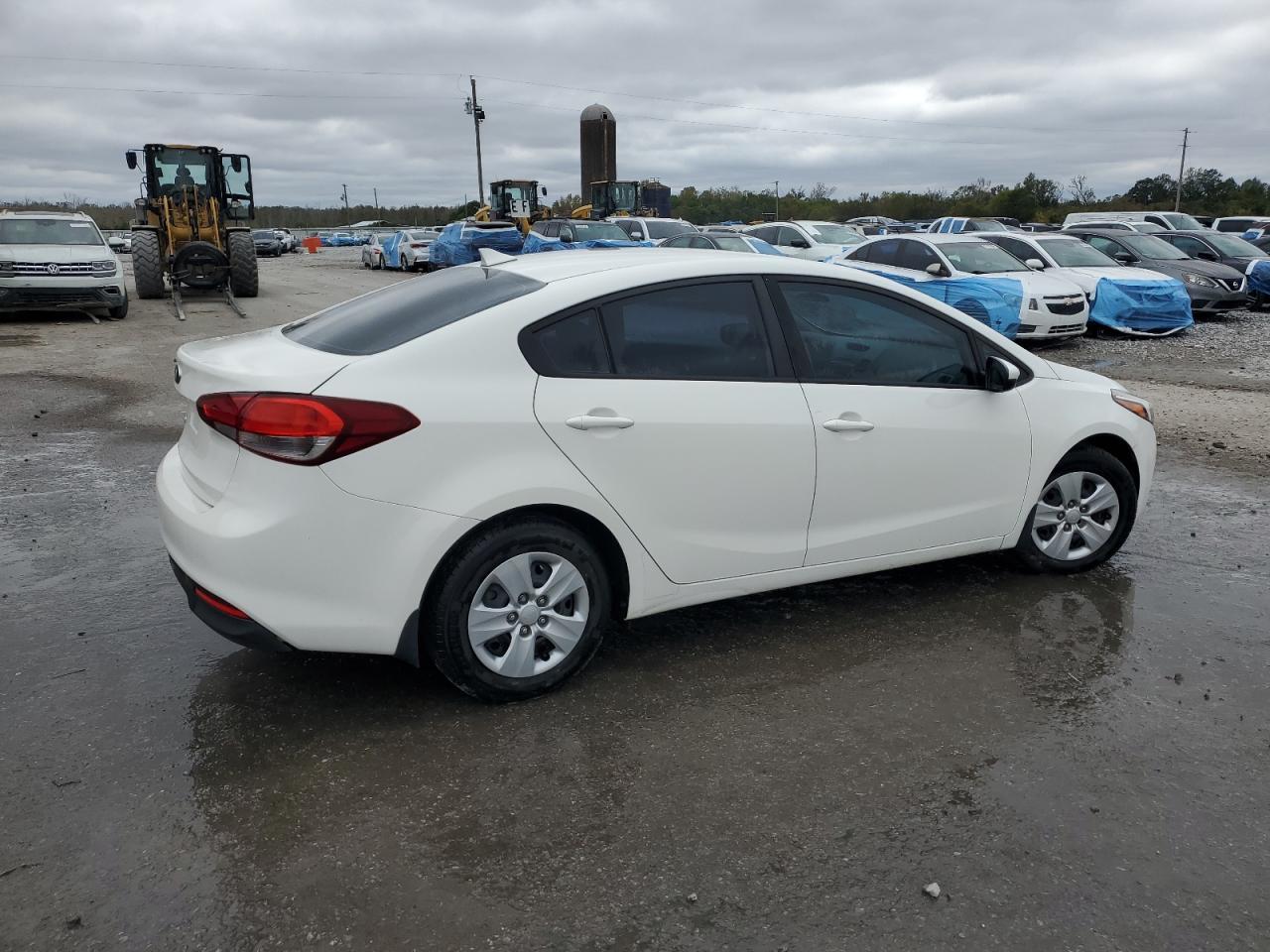 2017 Kia Forte Lx - Image 3