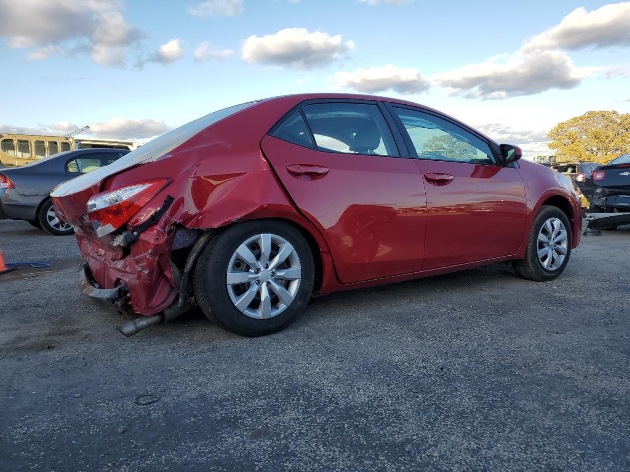 2016 Toyota Corolla Le - Image 3