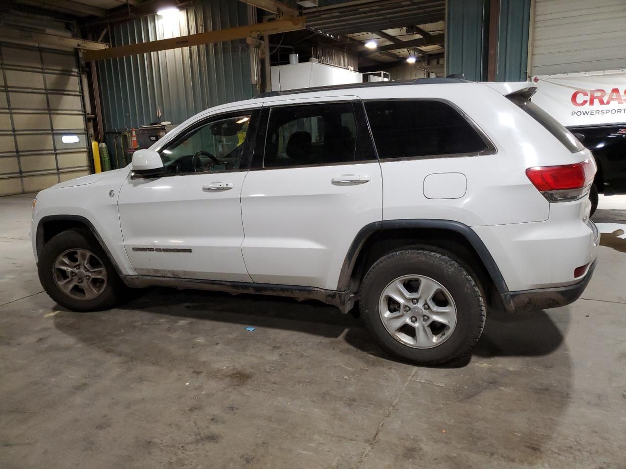 2017 Jeep Grand Cherokee Laredo - Фото 2