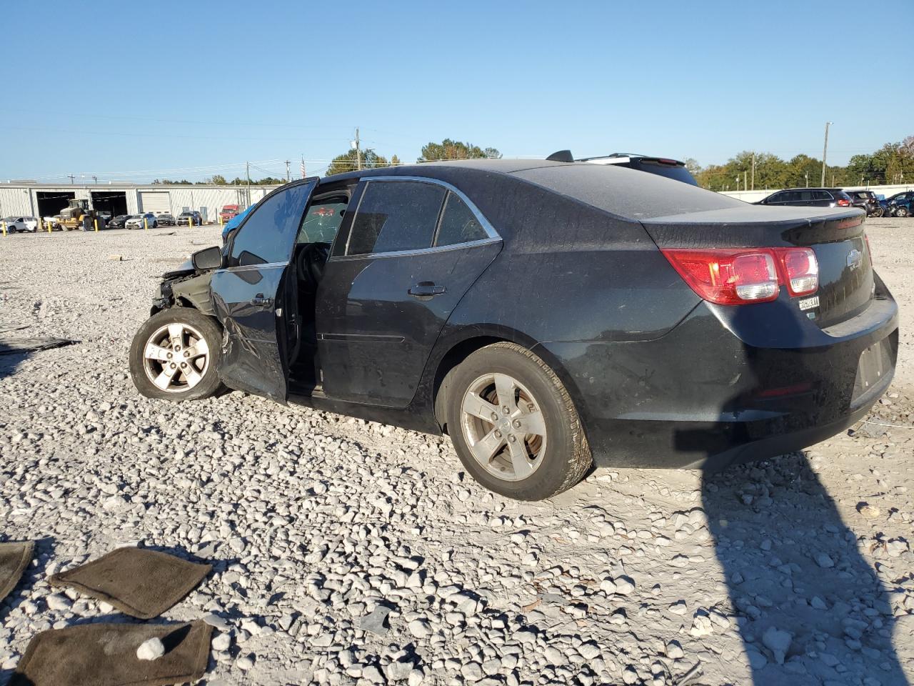 2014 Chevrolet Malibu Ls - Image 2