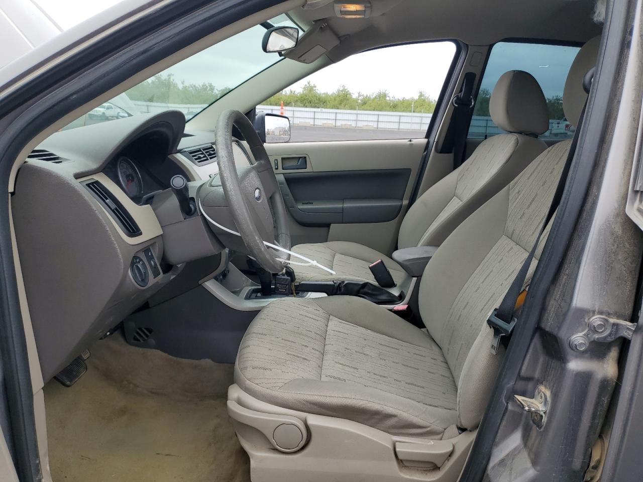 2010 Ford Focus Se - Image 7