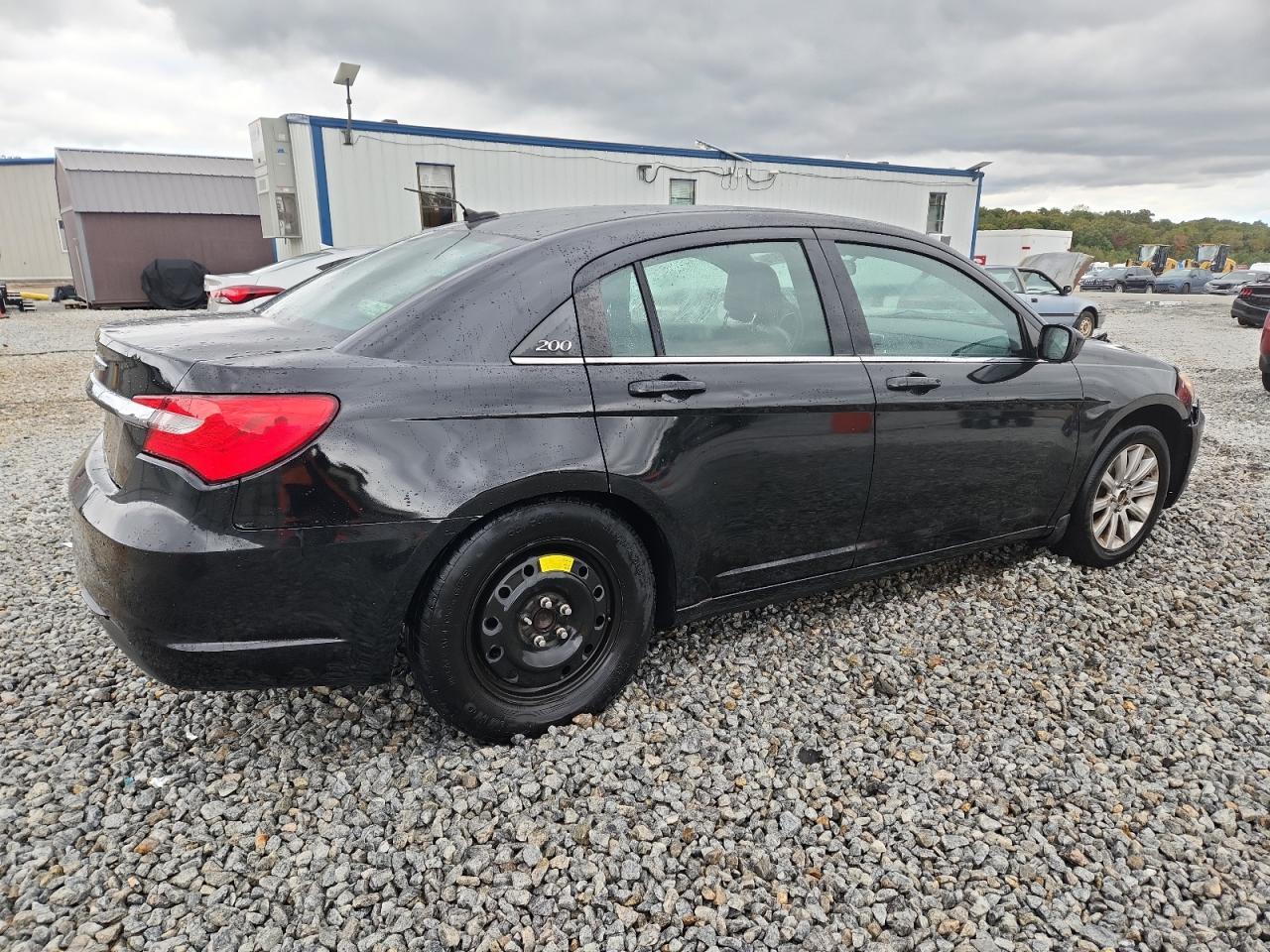 2012 Chrysler 200 Lx - Фото 3