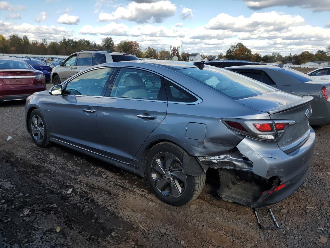 2016 Hyundai Sonata Hybrid - Фото 2