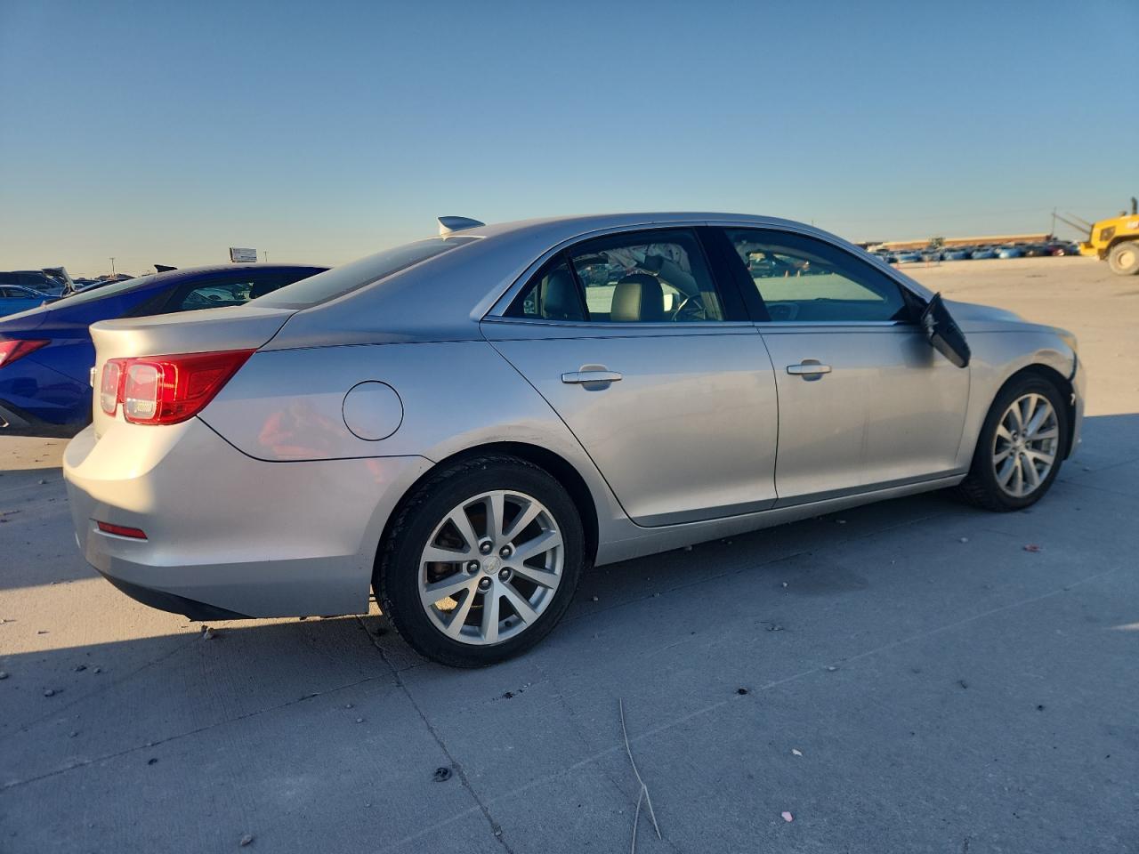 2015 Chevrolet Malibu 2Lt - Image 3