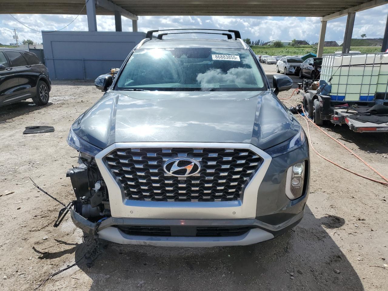 2022 Hyundai Palisade Limited - Image 5