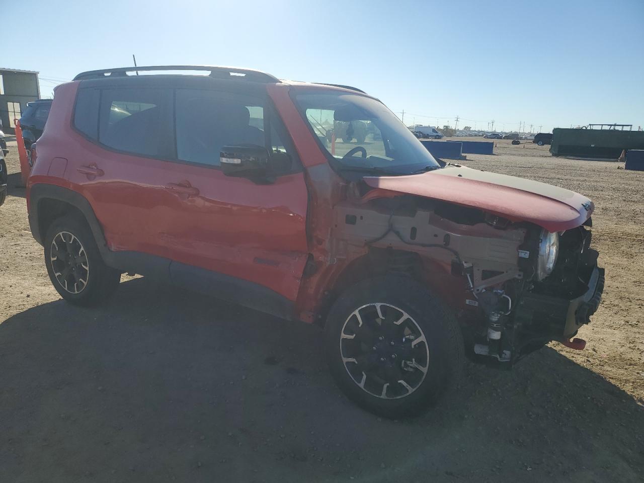 2023 Jeep Renegade Trailhawk - Фото 4