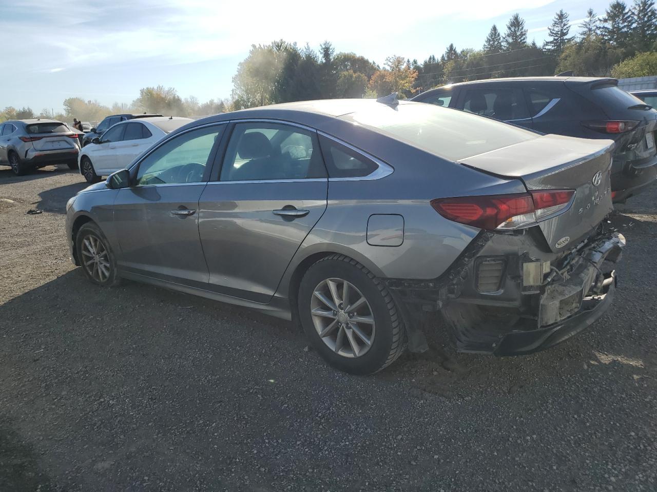 2018 Hyundai Sonata Se - Фото 2