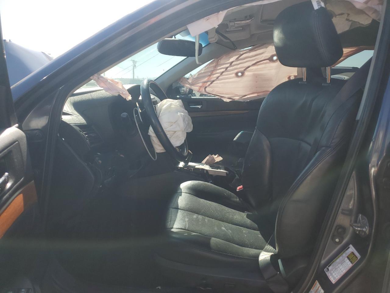 2014 Subaru Outback 2.5I Limited - Image 7