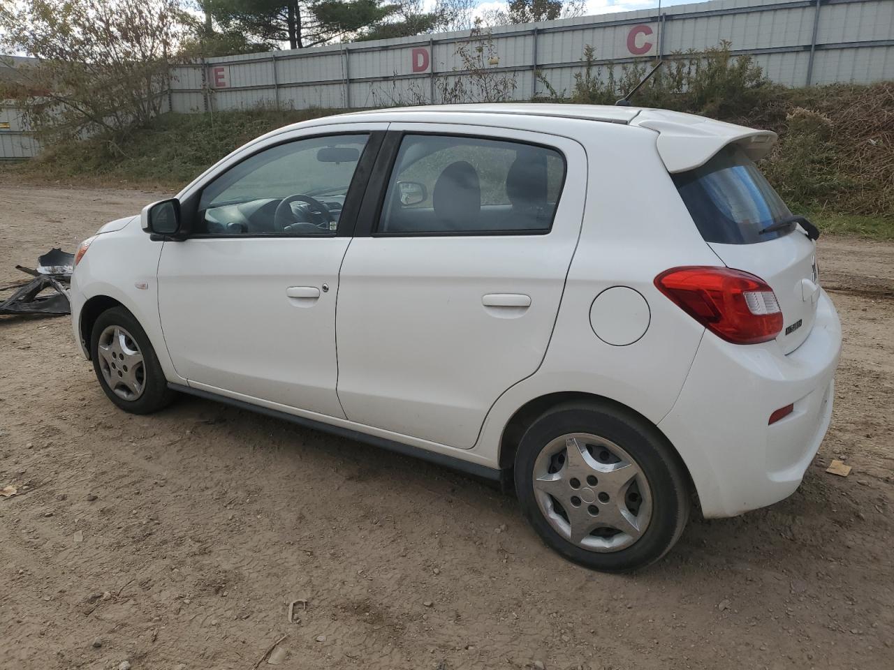 2018 Mitsubishi Mirage Es - Фото 2