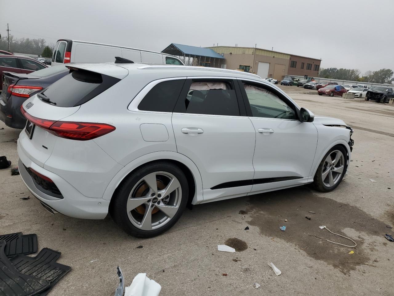 2025 Audi Q5 Prestige - Фото 3