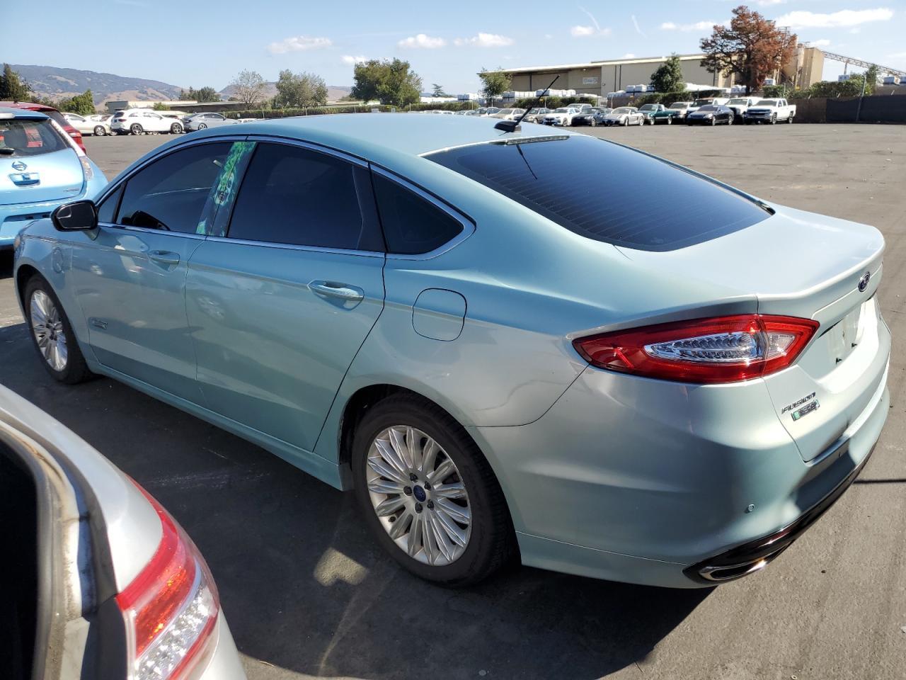 2014 Ford Fusion Se Phev - Фото 2