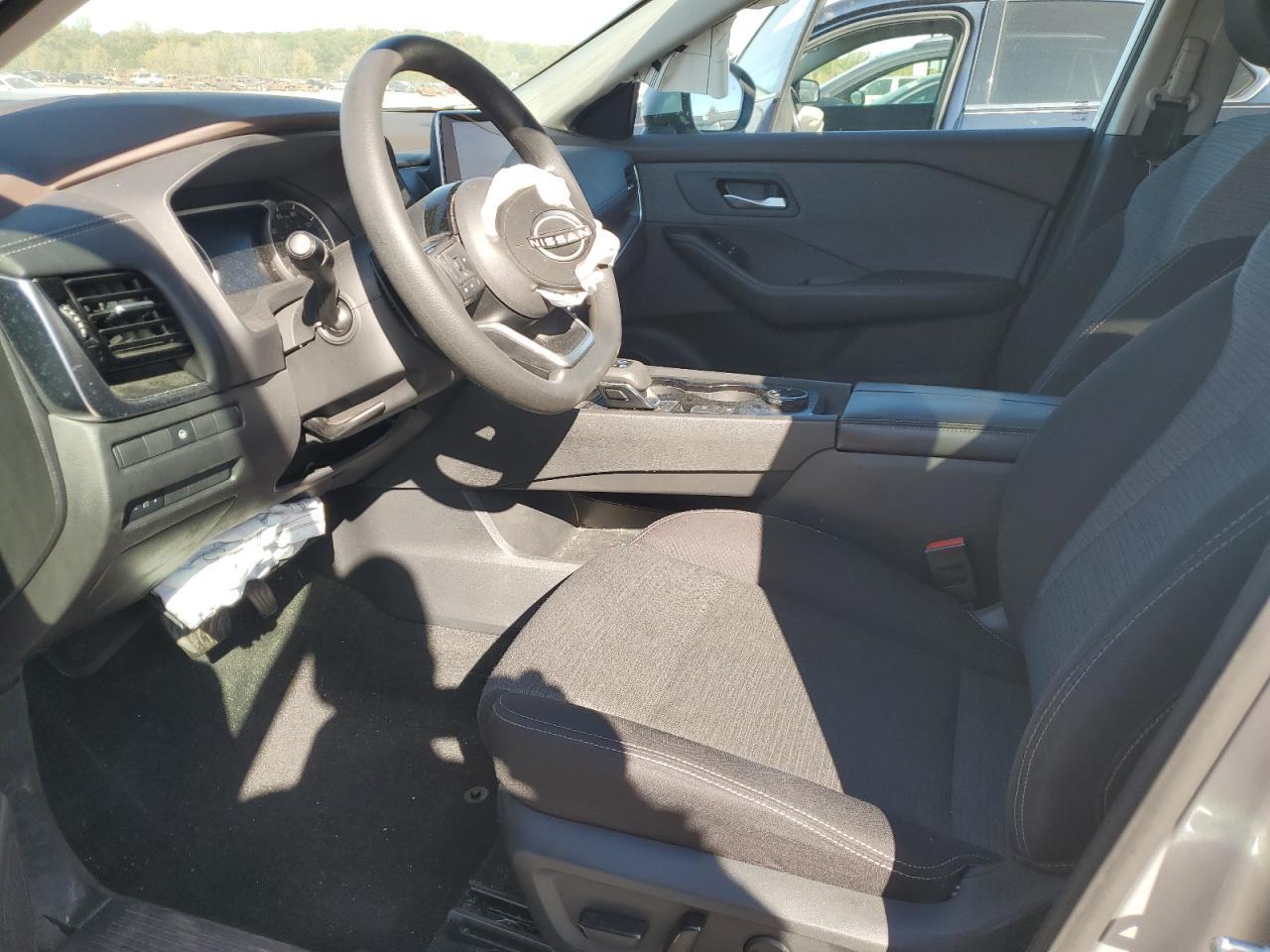 2022 Nissan Rogue Sv - Image 7