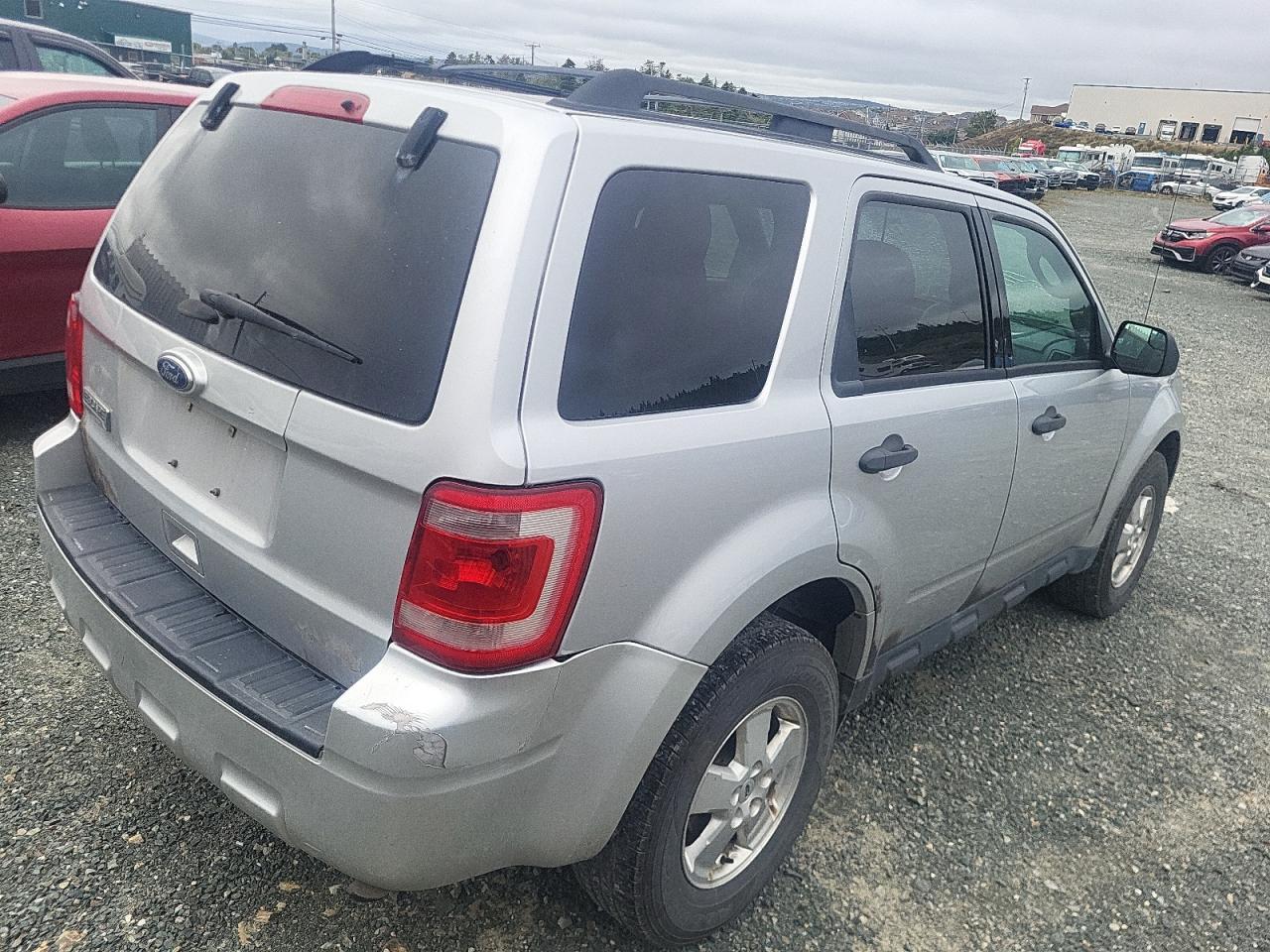 2012 Ford Escape Xlt - Фото 3