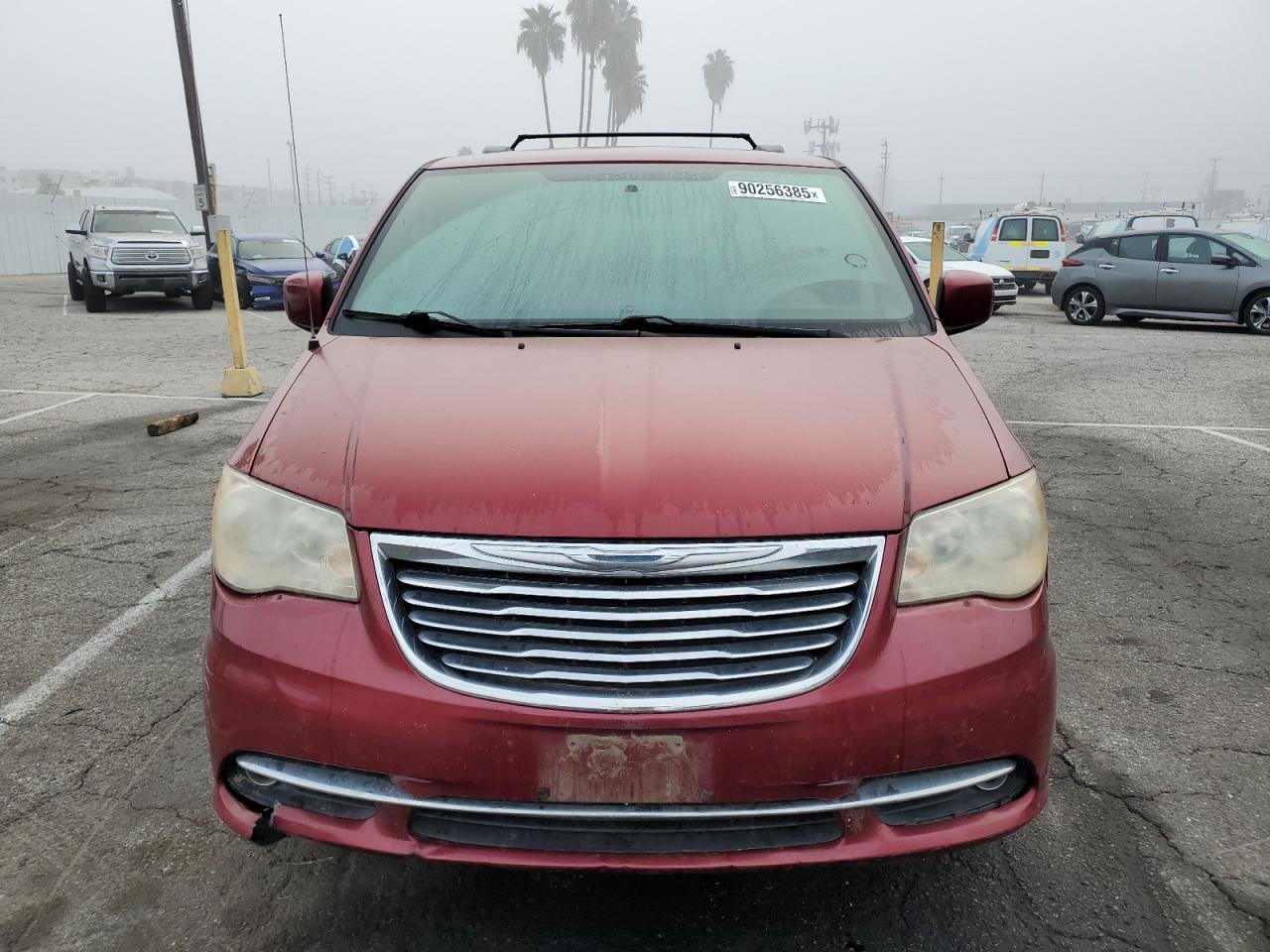 2014 Chrysler Town & Country Touring - Фото 5