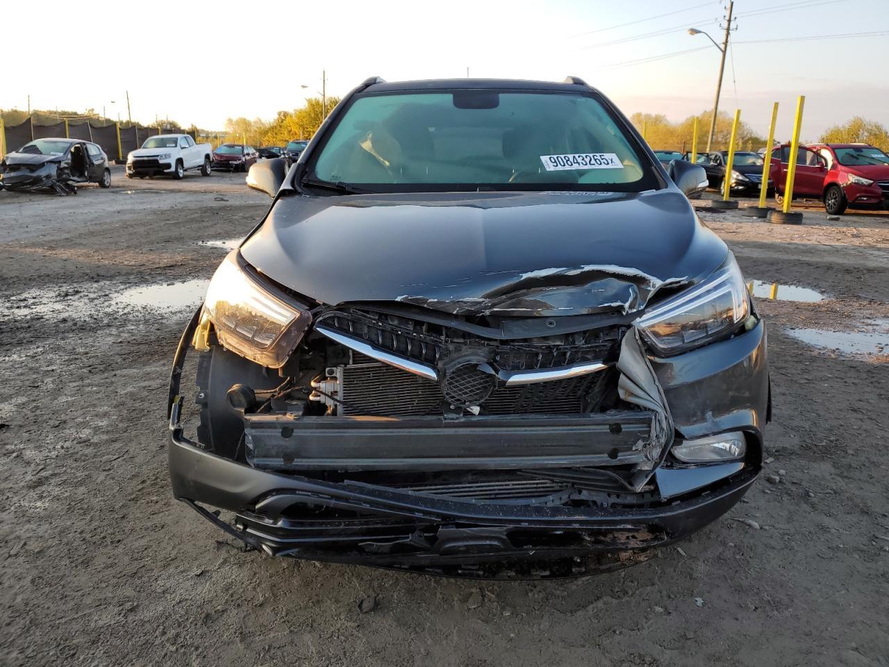 2017 Buick Encore Essence - Фото 5