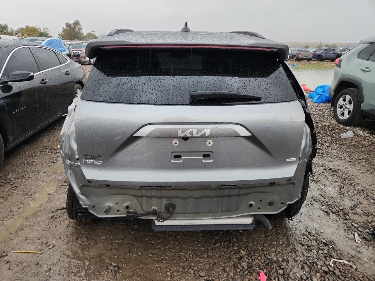 2023 Kia Niro Ex - Image 6