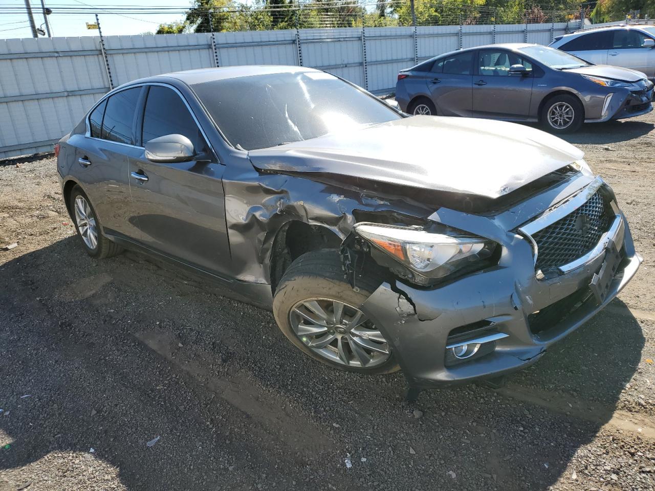 2015 Infiniti Q50 Base - Фото 4