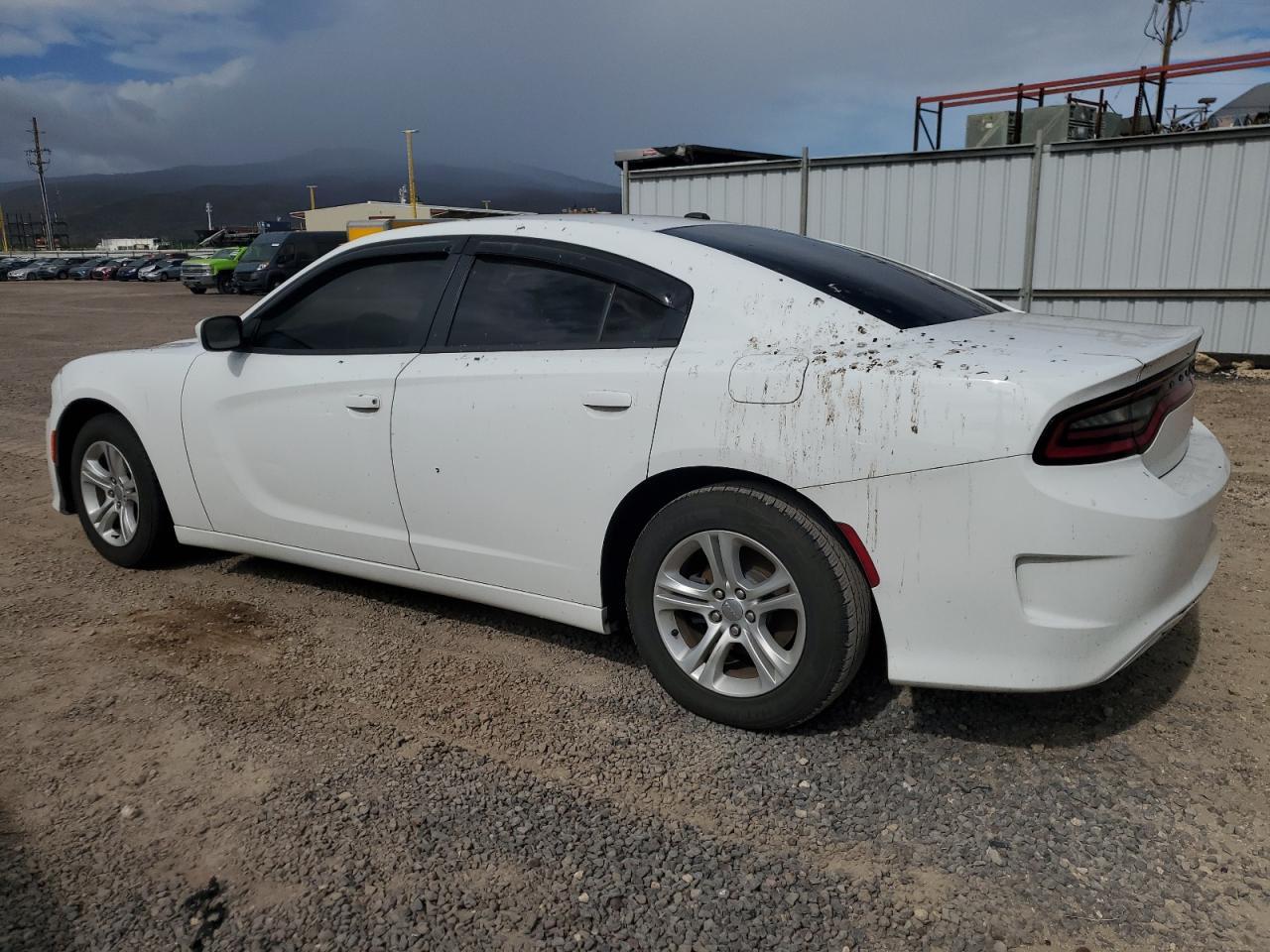 2018 Dodge Charger Sxt - Image 2